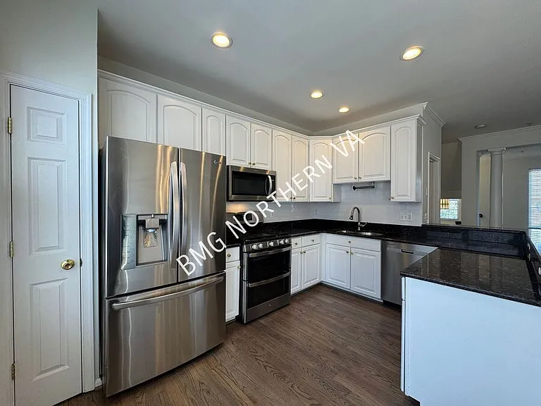 3850 Dominion Mill Dr — Photo 10