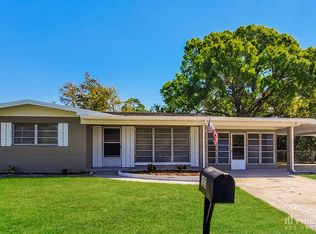 123 NW 18th St, Ruskin, FL 33570