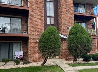 5821 Corey Ln #1A, Oak Forest, IL 60452