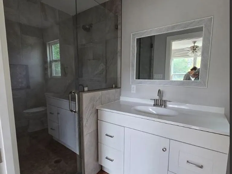 505 E Lane Dr — Photo 8