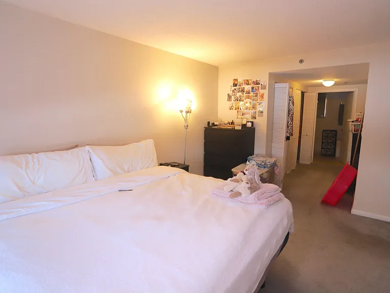 700 1st St #10T — Photo 14