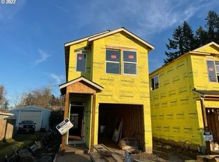 1018 S College St, Newberg, OR