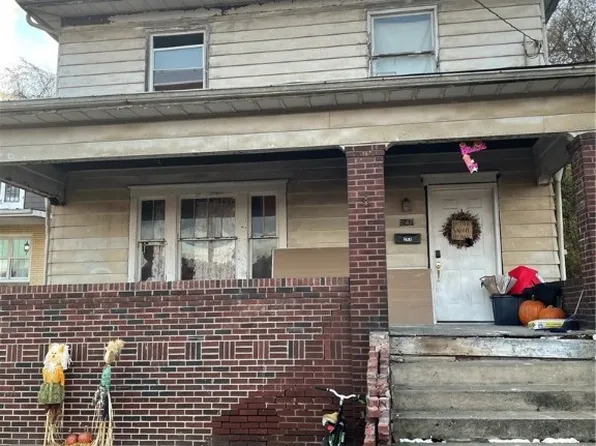 247 Commercial St, Mingo Junction, OH 43938