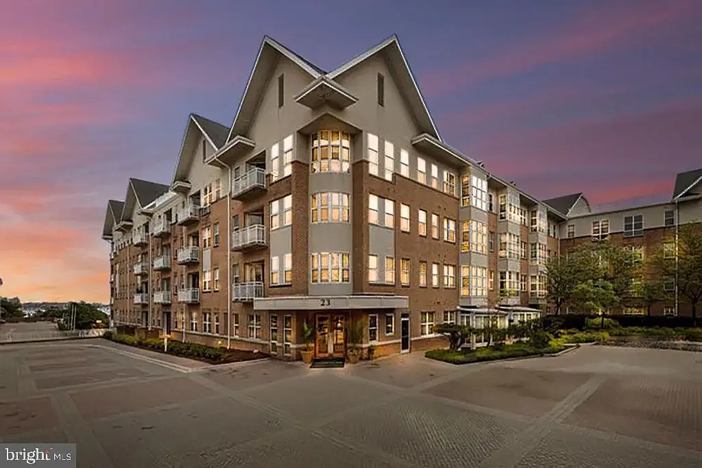 1 bed, 765 sqft, $2,200 — Photo 4