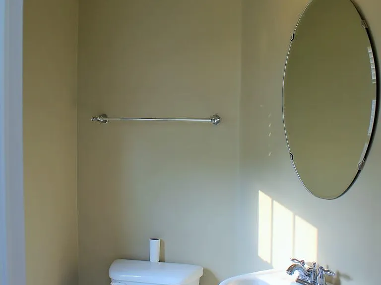 1743 Theale Way — Photo 11