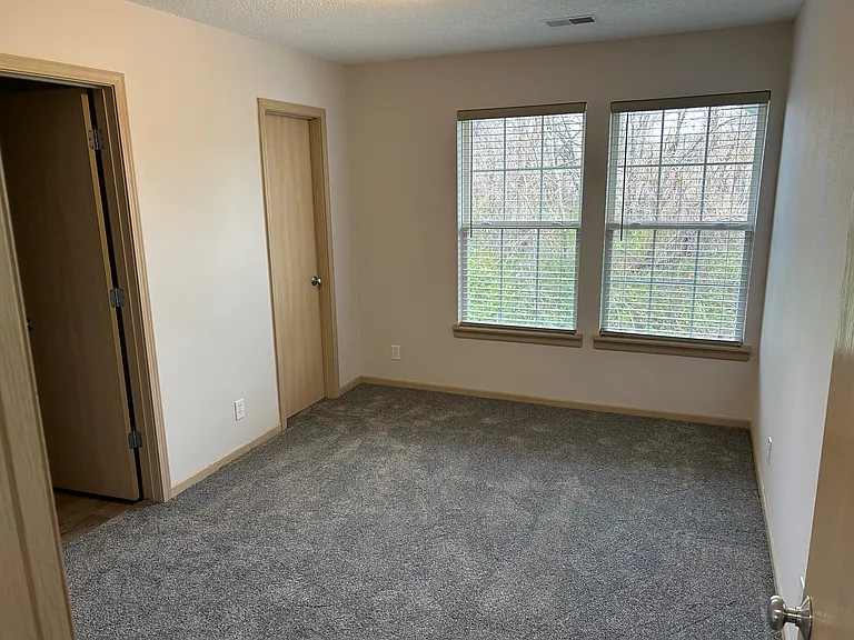 8626 NE 98th Ct — Photo 11