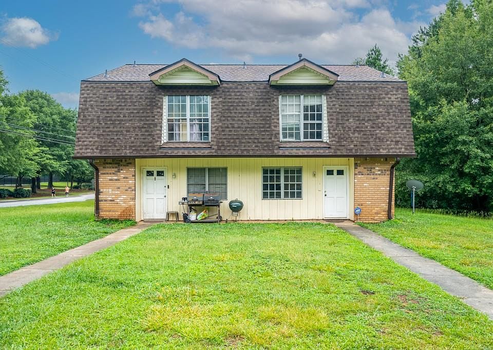 1st image of 755/7 Rogers Way SW