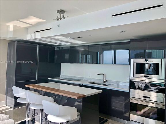 5th image of 1451 Brickell Ave Unit 2203