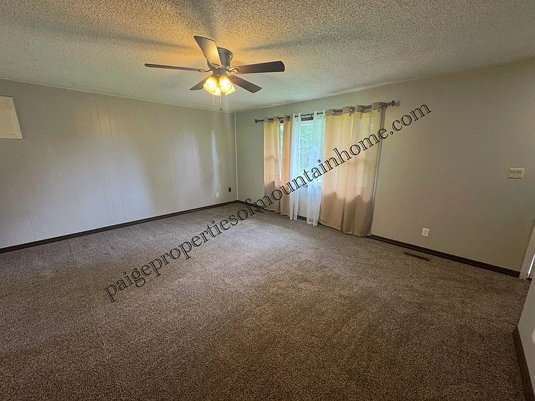 345 County Road 900 — Photo 7