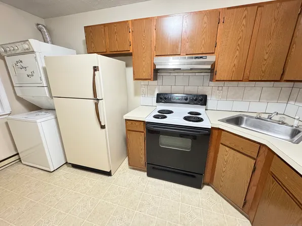 35 Mountain Village Road #23, Waterbury, CT 06706