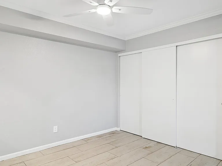6480 N 82nd St #1133 — Photo 13
