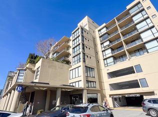 7831 Westminster Hwy #816, Richmond, BC V6X 4J4