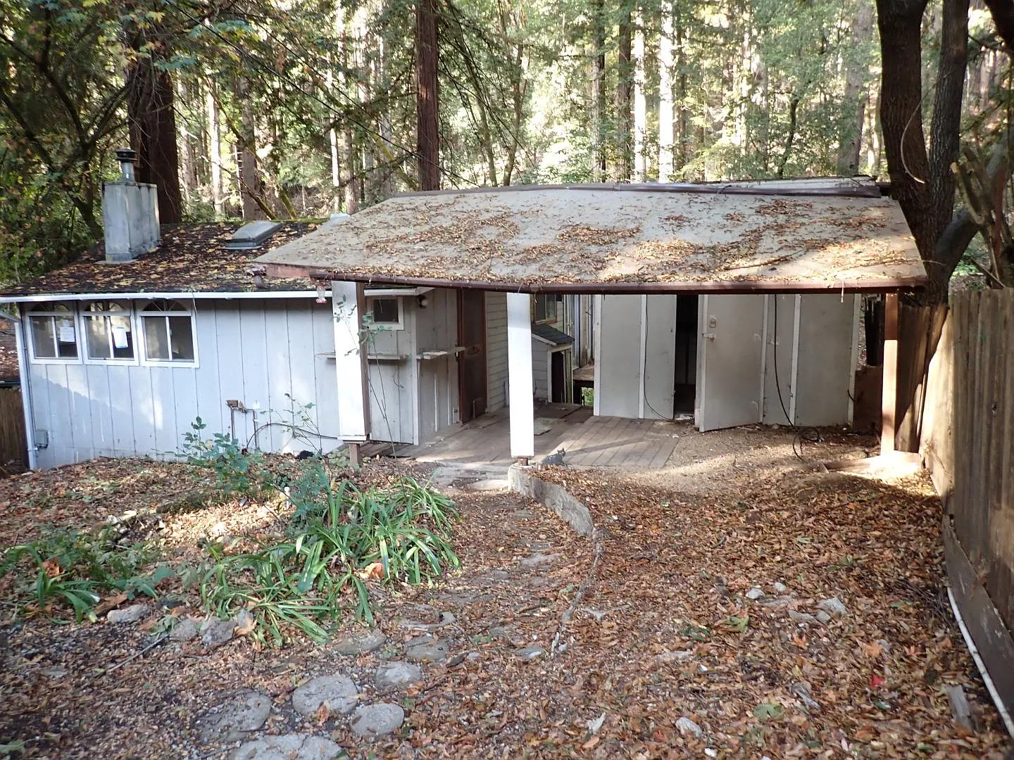 160 Lorenzo Ln photo 1