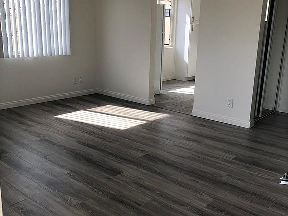 2nd image of 1768 1/2 Missouri St
