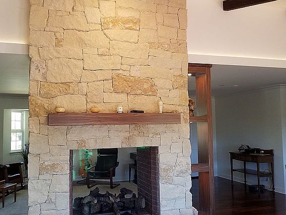 42" see thru stackd stone fp