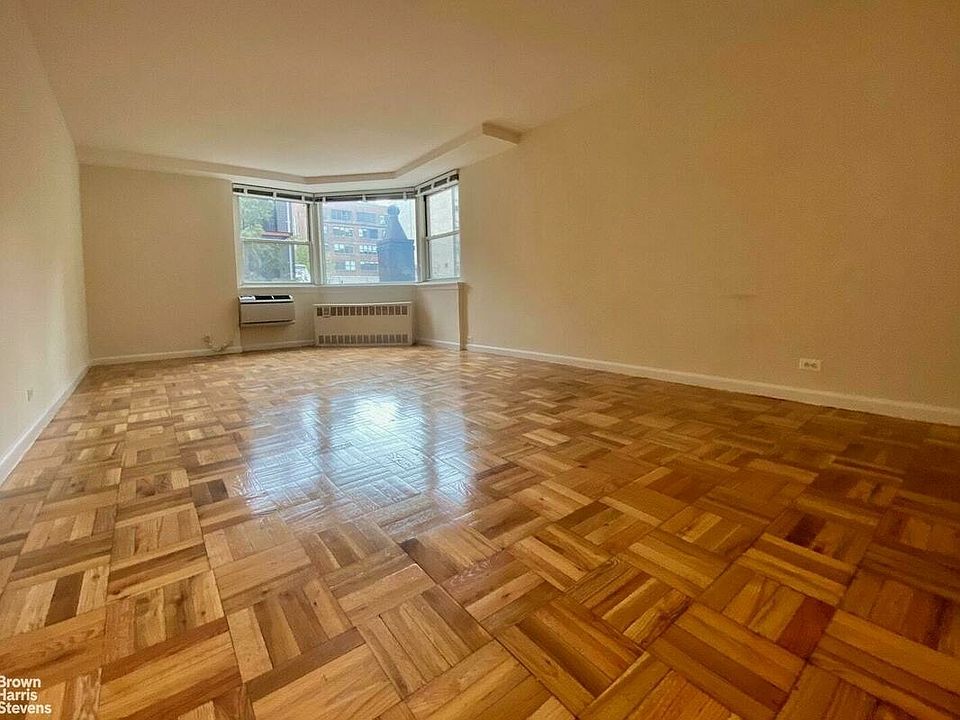 1st image of 201 E 19th St APT 3B