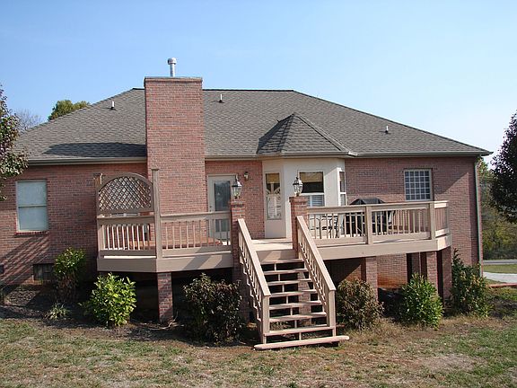 Back deck facing the Mtns. with Hot Tub