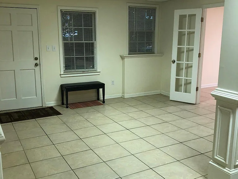 545 Ladybank Ln — Photo 14