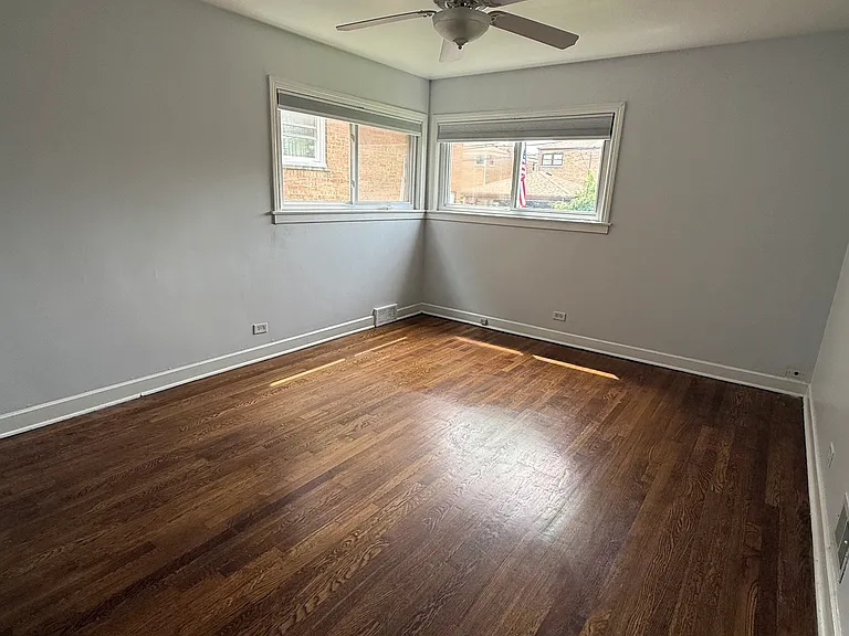 8426 N McCormick Blvd — Photo 15
