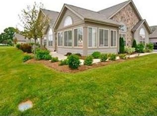7923 Gold Brook Dr, Indianapolis, IN 46237
