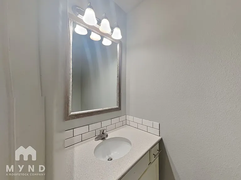 1746 N Reno Dr #1746 — Photo 9