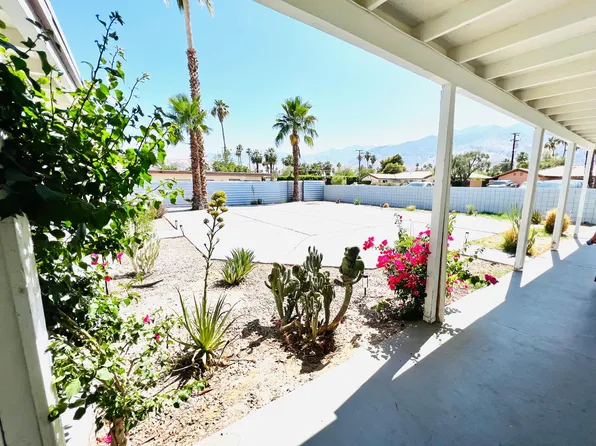 580 S Desert View Dr #1, Palm Springs, CA 92264
