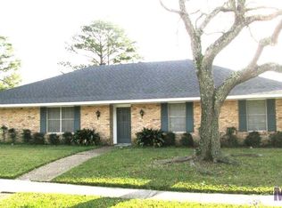 2881 Lexington Dr, Baton Rouge, LA 70808