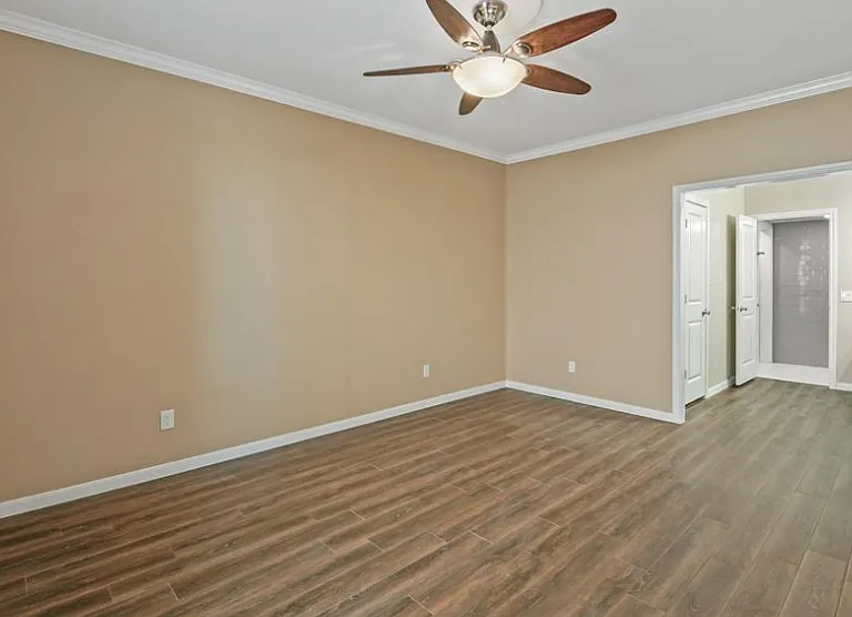 2400 N Braeswood Blvd #111 — Photo 11