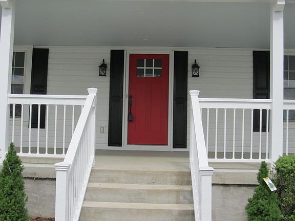 3rd image of 207 W Gilmer Park