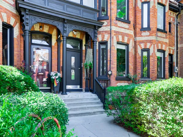 220 Shaw St #Basement, Toronto, ON M6J 2W8