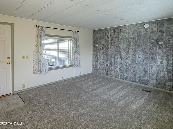 4th image of 3601 Castlevale Rd Unit 31
