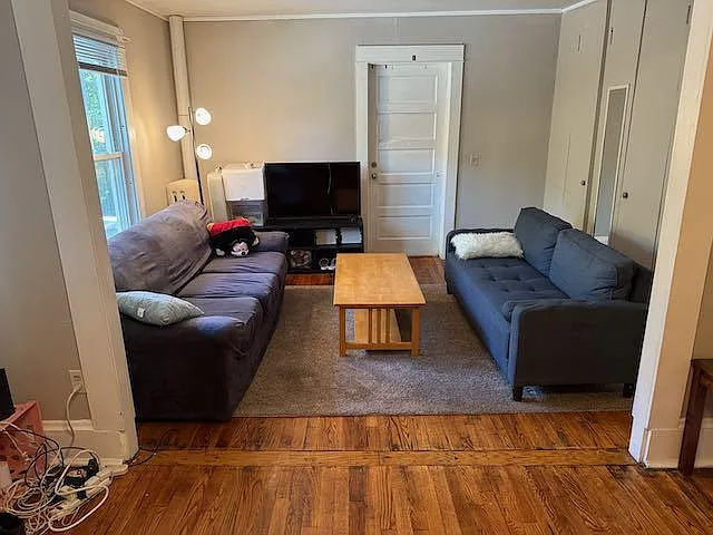 505 Wyckoff Rd — Photo 1