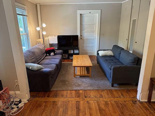 1st image of 505 Wyckoff Rd APT 3/4