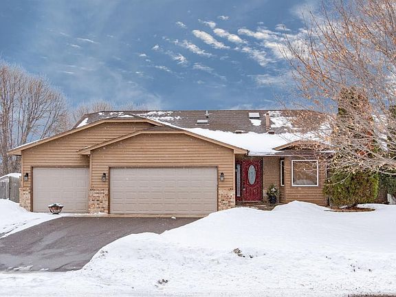2nd image of 11549 Lakeside Cir