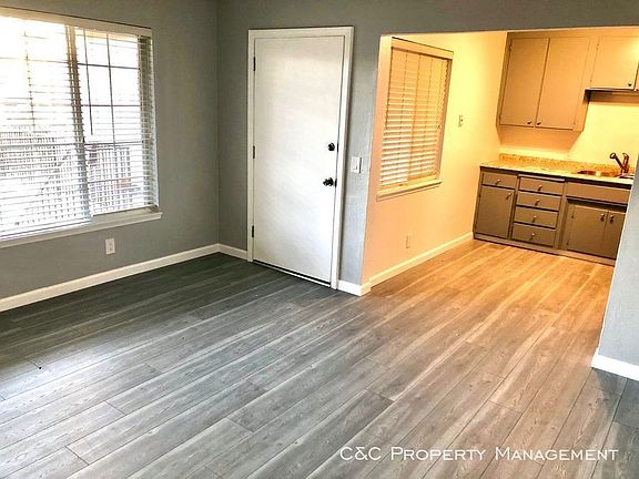 3rd image of 513 Laverne Ave APT 6