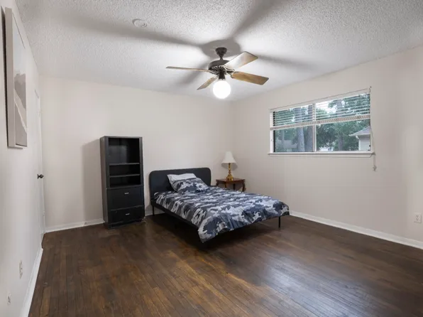 (undisclosed Address), Houston, TX 77068