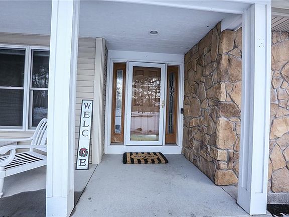 5th image of 5551 Hogan Ln