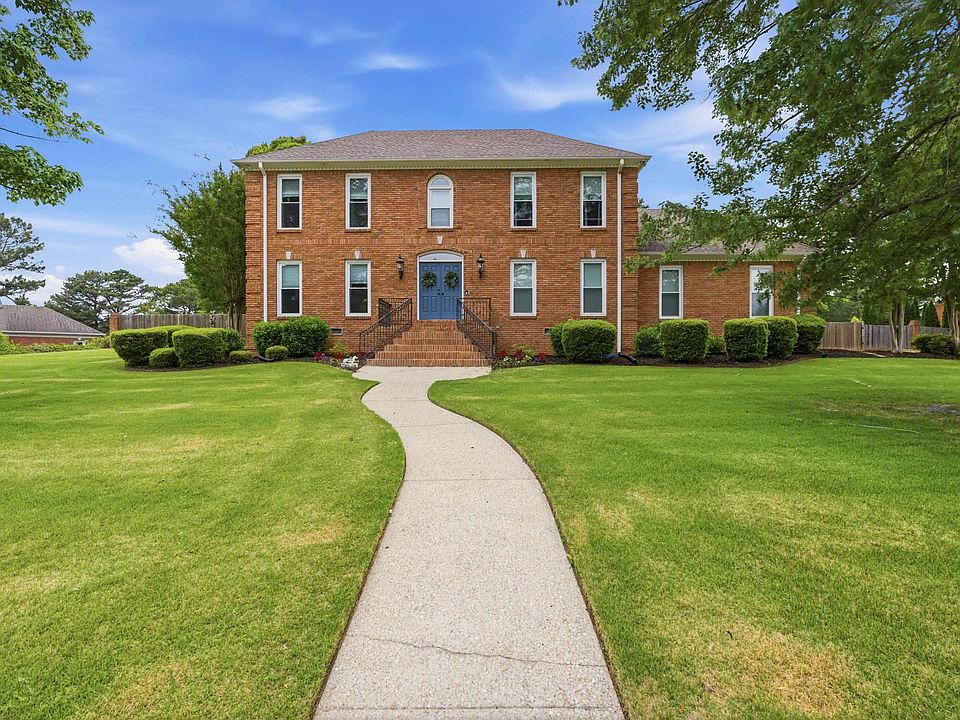 1st image of 1672 Pinehurst Ln