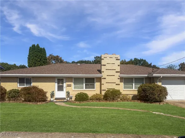 249 Greenlawn Blvd, Weirton, WV 26062