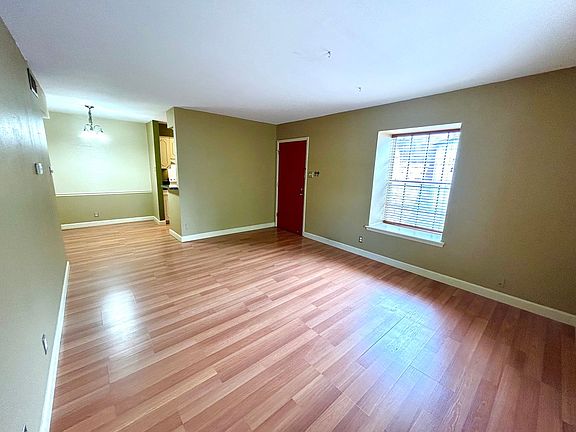 4th image of 1045 Shook Ave APT 113