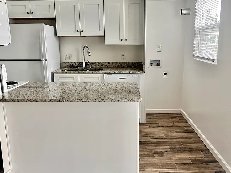 1644 S Crystal Lake Dr #124 — Photo 1