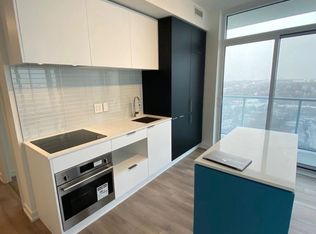 33 Helendale Ave #1812, Toronto, ON M4R 0A4