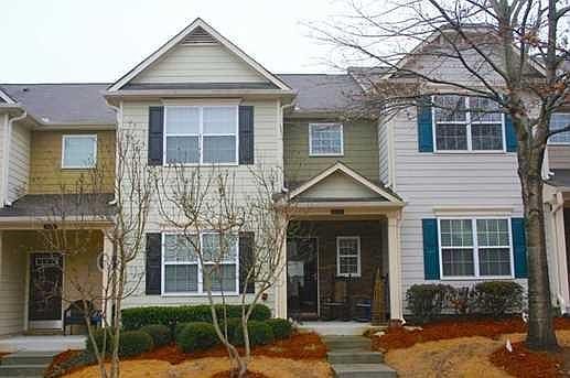 2nd image of 2475 Suwanee Pointe Dr