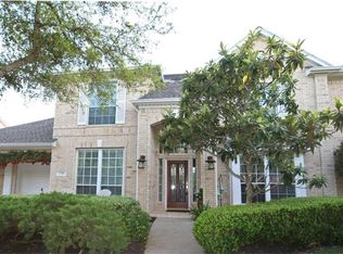 1918 Hollys Way, Sugar Land, TX 77479