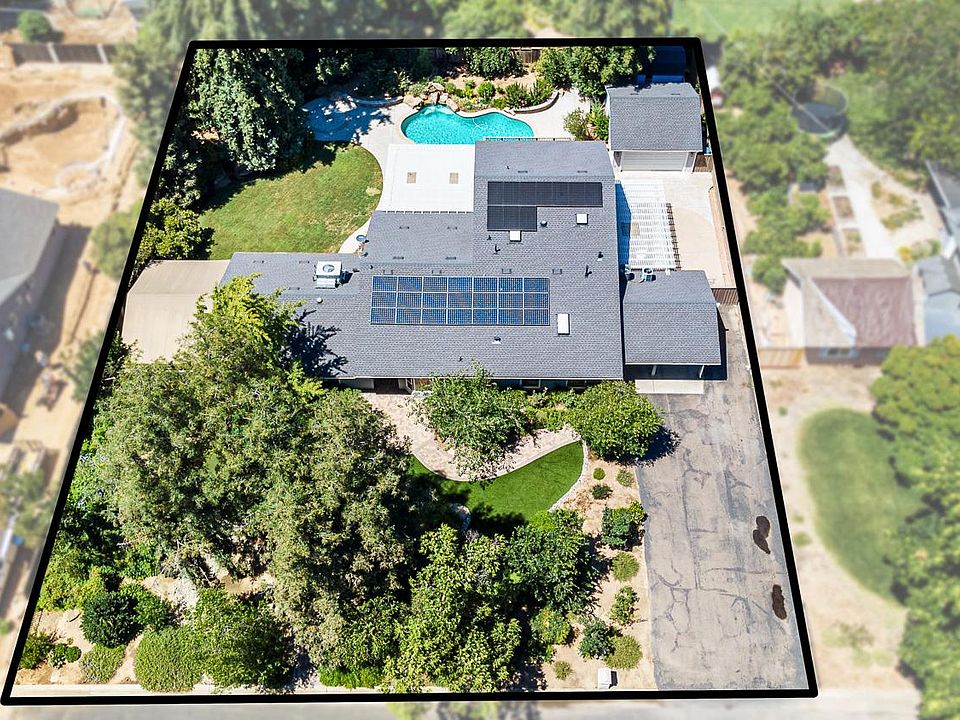 1st image of 1408 E Plymouth Way