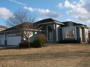 9712 Evergreen Ave N, Brooklyn Park, MN 55443