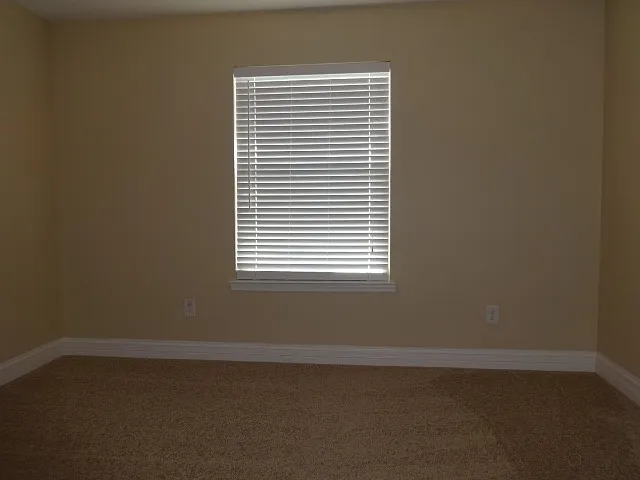 1325 Sunray Dr — Photo 16