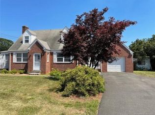 201A State St, North Haven, CT 06473