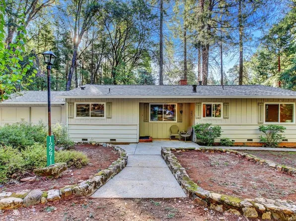 12271 Tomales Way, Nevada City, CA 95959