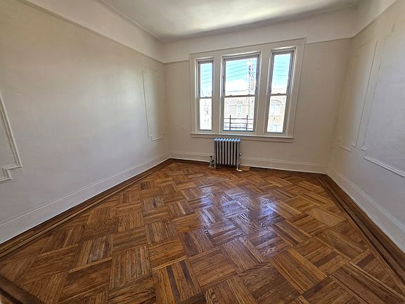 3rd image of 5044 41st St #2